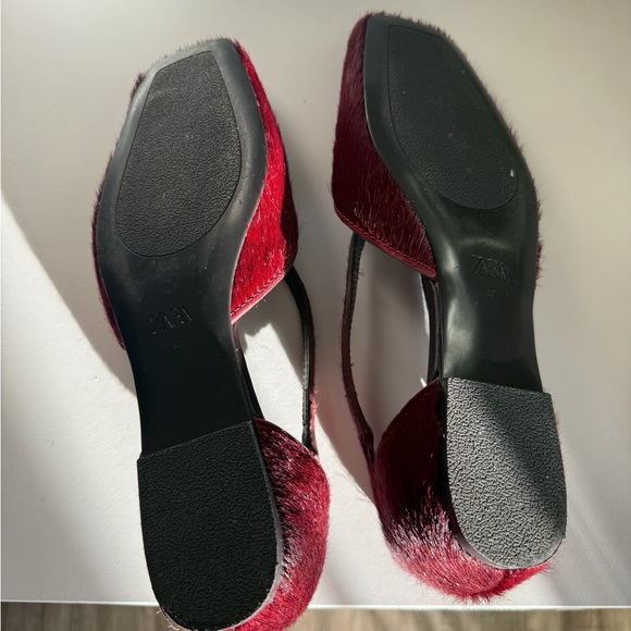 Zara Women's Burgundy Flats - Picture 5 of 6